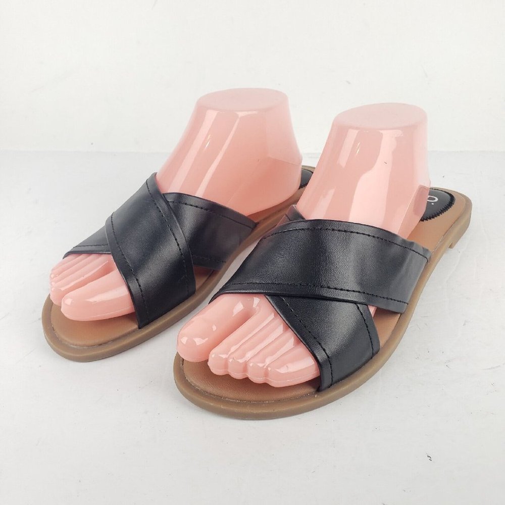 BP Winnie Slide Sandal in Black/Women’s Side 8.5